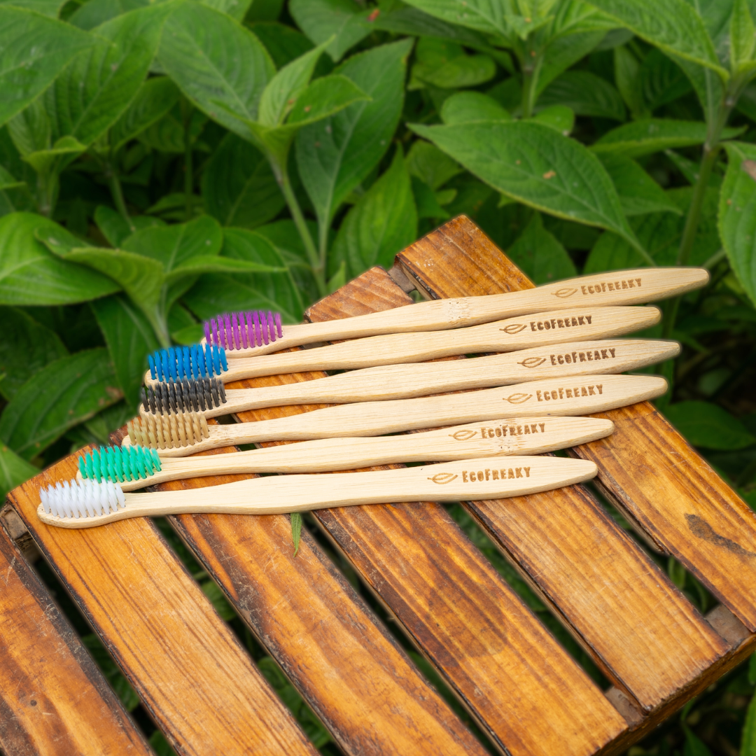 Set of 5 Multi-Color Bamboo Toothbrushes - Eco-Friendly